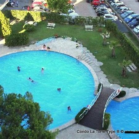 Lignano Sabbiadoro With Pool Apartment Exterior photo